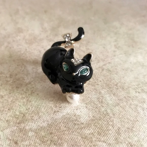 Black Cat Brooch - Picture 2 of 4